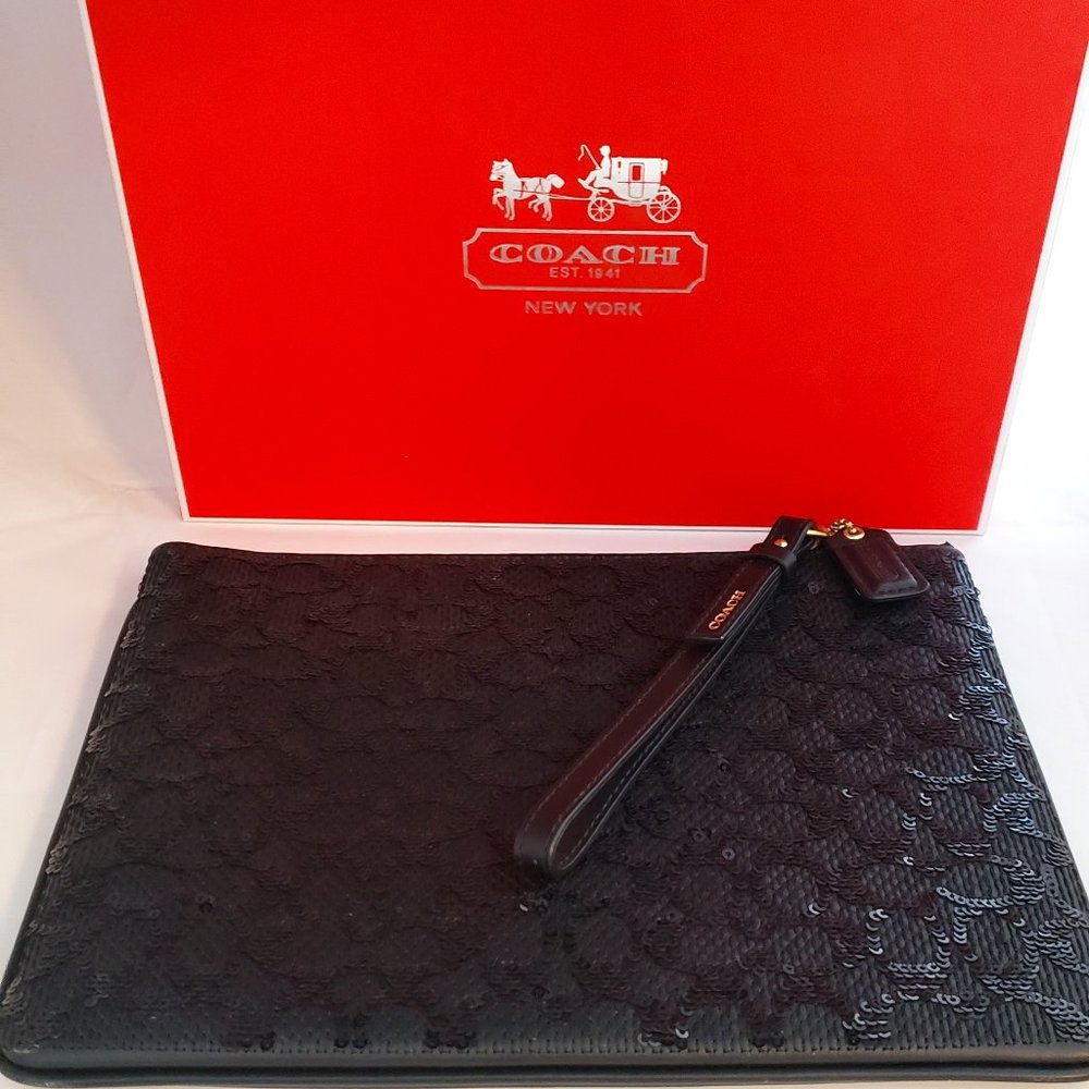 Coach Flat Zip Black Leather Sequin Wristlet